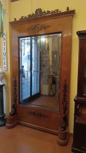 GRANDE SPECCHIERA BIEDERMEIER SECONDA META' XIX SECOLO