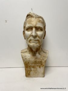 Antico mezzo busto della metà dell'800 del Marchese Basilio Puoti