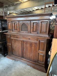 Credenza doppio corpo in noce provenienza toscana 1,80 m per 50 × 1,80 m H