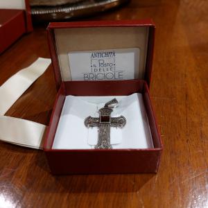 Croce in argento
