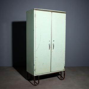 Móvel Industrial Vintage em Metal Laqueado Design Italiano Anos 60 Original