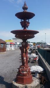 Fontana in ghisa 