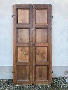 porta a due battenti