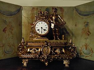 Pendulum clock "Parigina" depicting a carrier. Working.