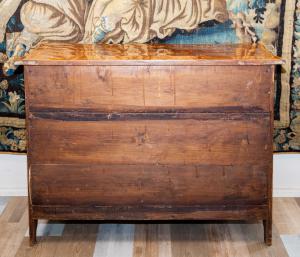 Cômoda de nogueira com incrustações, origem Piemonte, meados do século XVIII - Foto 10