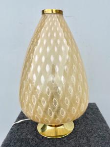 Lampada globulare con inclusione a bolle e oro.Manifattura Salviati.Murano.