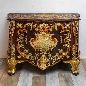 Cassettone a foggia bombata nello stile di Pietro Piffetti, Epoca '900, Curved chest of drawers in the style of Pietro Piffetti, 20th century