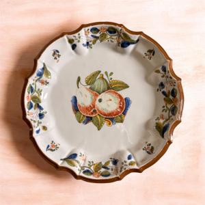 Coppia di piatti in maiolica , manifattura Antonibon, XVIII secolo