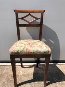 Walnut chair with diamond pattern. Directoire period.