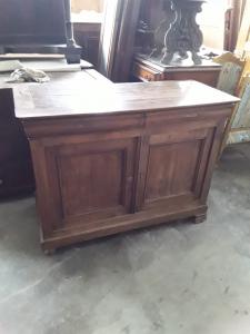 Cappucina Anrichte aus Kirschholz in originalem Zustand aus dem Jahr 1800, L135xB60xH100, gesetzliche Gewährleistung.