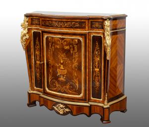 Credenza antica Napoleone III Francese in legni esotici pregiati con innesti di elementi in bronzo dorato. Periodo XIX secolo.