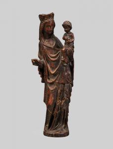 Virgem com o Menino, em madeira natural finamente esculpida com pátina escura, Itália séculos XIV-XV.