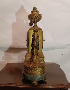 BRONZEUHR MIT BARDIGLIO-MARMOR-SOCKEL, ERSTE HÄLFTE 19. JAHRHUNDERT - Foto 7
