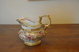 Jarro de porcelana