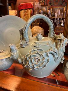 Rara teiera in celadon, epoca primi del 900.