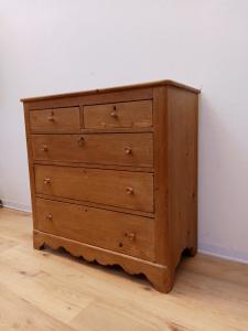 Rustic fir chest of drawers - pine chest of drawers - small size - late 19th century