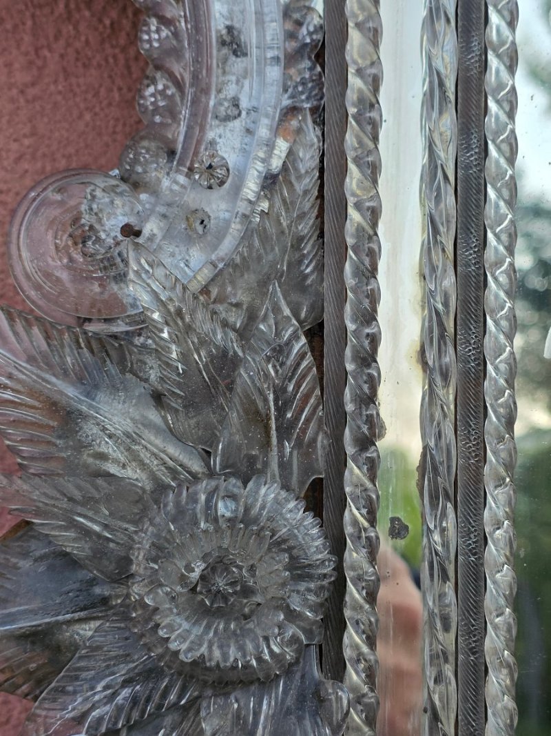 Large Venetian mirror in engraved and blown Murano glass - Foto 7