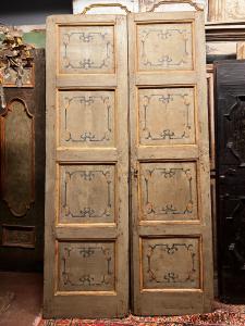 PTS915 - N. 3 double-leaf painted doors, 18th century, slightly different sizes - Foto 9