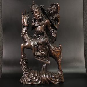 Scultura orientale della prima metà del XX secolo