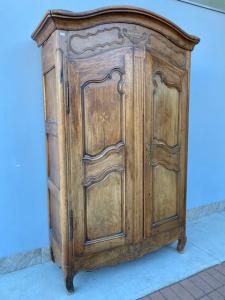 Provençal Walnut Wardrobe with 2 Doors - Restored (work in progress)_car 3070