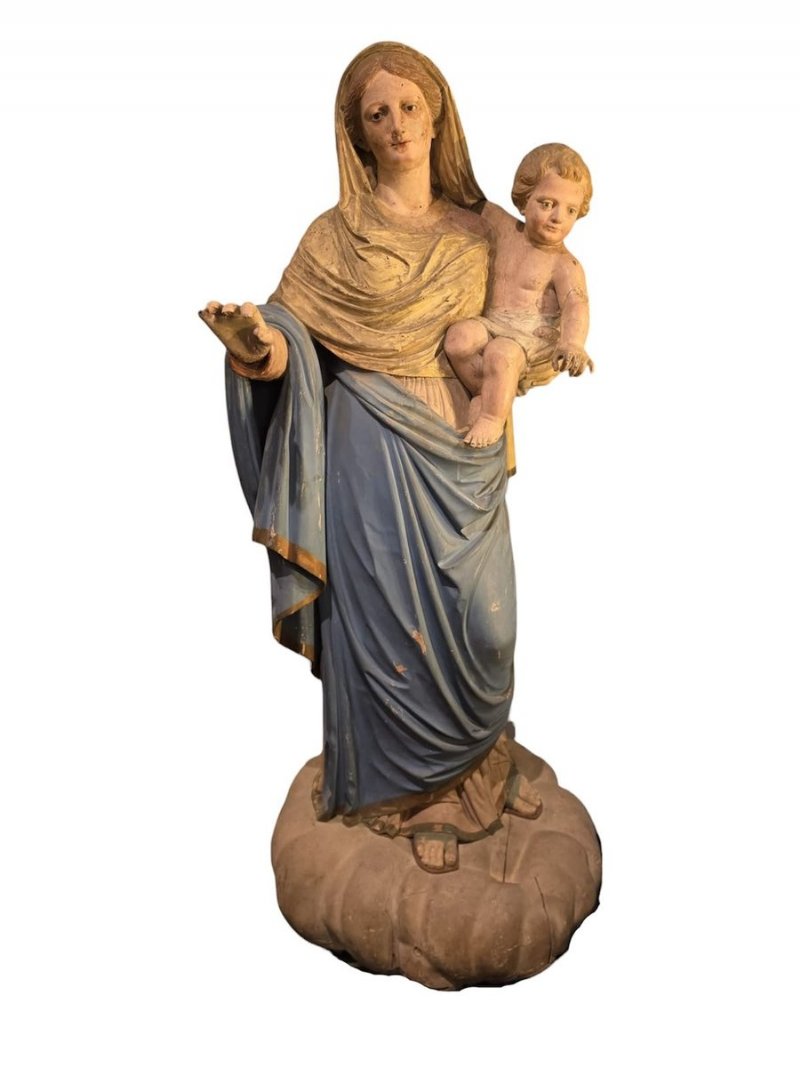 Scultura raffigurante Madonna con Bambino