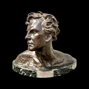 Scultura in bronzo,busto di Jean Mermoz ( famoso aviatore).Autore: Alexandre Ouline.Francia.