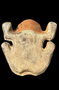 Salvadanaio in ceramica ingobbiata a forma di rana. - Foto 6