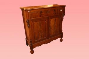 Credenzino Biedermeier in piuma di mogano del 1800 