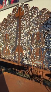Iron gate