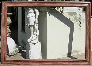 cornice in legno laccato