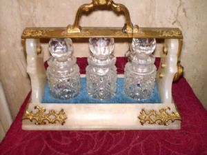 Antiker Alabaster-Tantalus aus der zweiten Hälfte des 19. Jahrhunderts