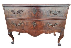 Rare and important Lombard Louis XV chest of drawers with two drawers in walnut