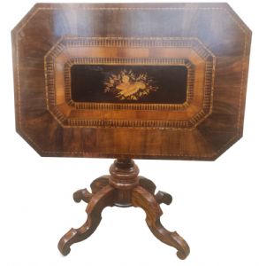 Large inlaid Rolo drop-leaf table