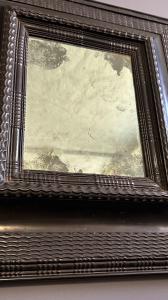 Ebonized Wood Mirror with Guilloché Frame – 17th Century - Foto 6