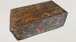 Antica Scatola/Cassettina in Legno Dipinta a Mano – XVII Secolo
