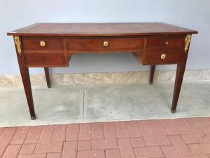 Elegant Louis XVI Mahogany Desk - Restored (work in progress)_car 2321