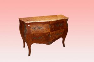French chest of drawers from the 1800s, Louis XV style, richly inlaid in rosewood