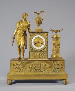 Orologio in bronzo dorato raffigurante Il giovane Ercole, Francia periodo dell Impero inizi XIX secolo