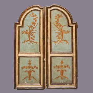 Pair of 18th-century doors, lacquered wood