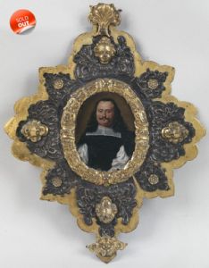 Miniatura su rame entro cornice in bronzo e argento sbalzato raffigurante volto di gentiluomo