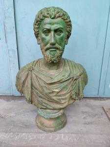 Busto in bronzo raffigurante filosofo romano - H 75 cm - Venezia