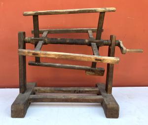 rare skeiner (reel, winder)