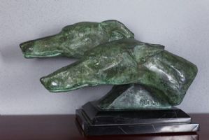 Zwei Windhundköpfe aus Bronze, Art Deco
