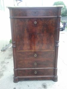 Secrétaire en acajou, intérieur en bois clair d'érable, secrets de Gênes, à la manière de Peters, meuble parfait en patine, marbre blanc de Carrare h162xp44xl100, garantie selon les termes de la loi - Foto 6