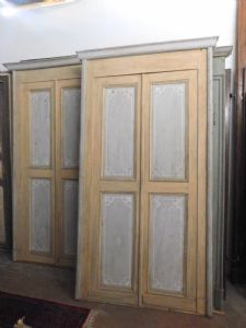 pts687 - coppia di porte laccate con telaio, cm l 117 x h 232