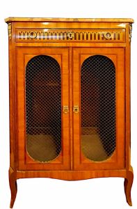 Credenza francese del 1800