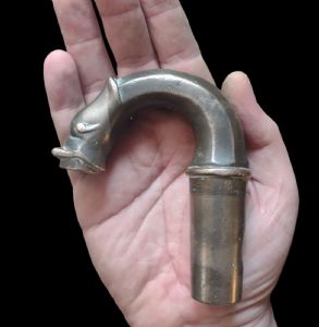 Schöner kleiner zoomorpher Brunnenkopf aus Bronze, 18. Jahrhundert