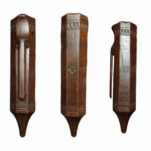 Raffinato porta cote ottagonale in legno inciso