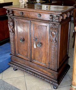 STIPO CREDENZA D’ALTA EPOCA TOSCANA EPOCA RINASCIMENTALE del ‘500