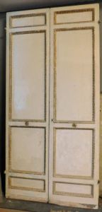 ptl487 drei weiße lackierte Türen mit goldenen Rahmen, Maße 126 x 262 cm